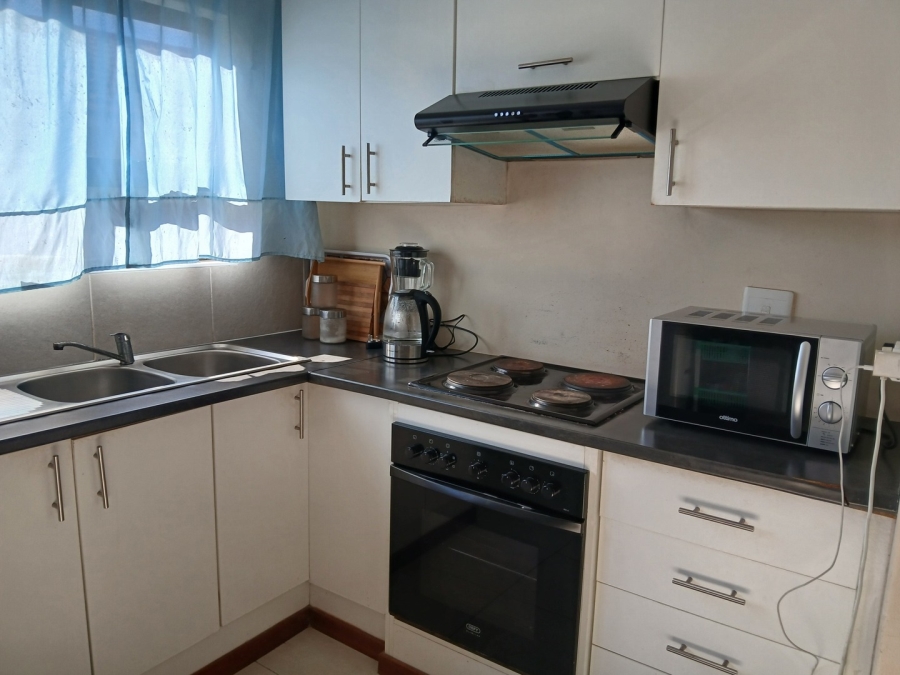 2 Bedroom Property for Sale in Cove Rock Eastern Cape